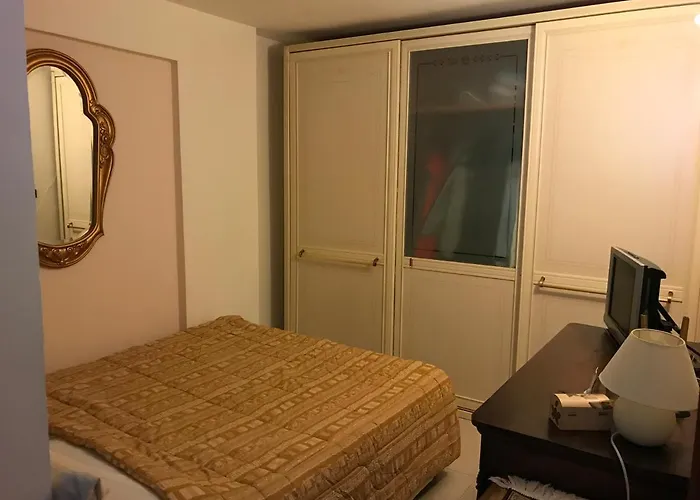Casa 127 * セストリエーレ